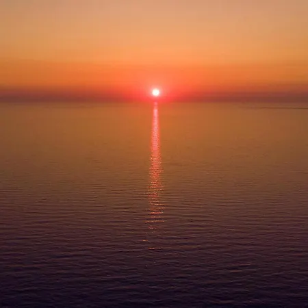 Вилла Sun And Stone *