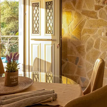 Вилла Sun And Stone *