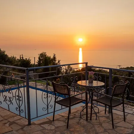 Вилла Sun And Stone