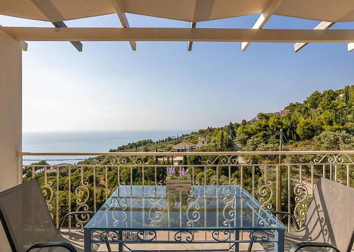 Sun And Stone Villa Athánion